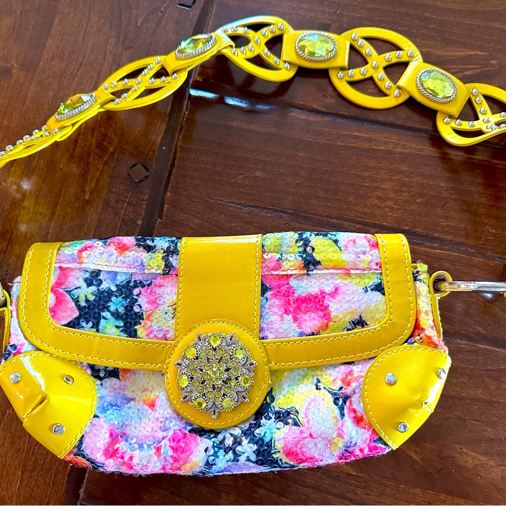 Sequined & embellished 10”x5” purse, shoulder strap, by Sondra Roberts